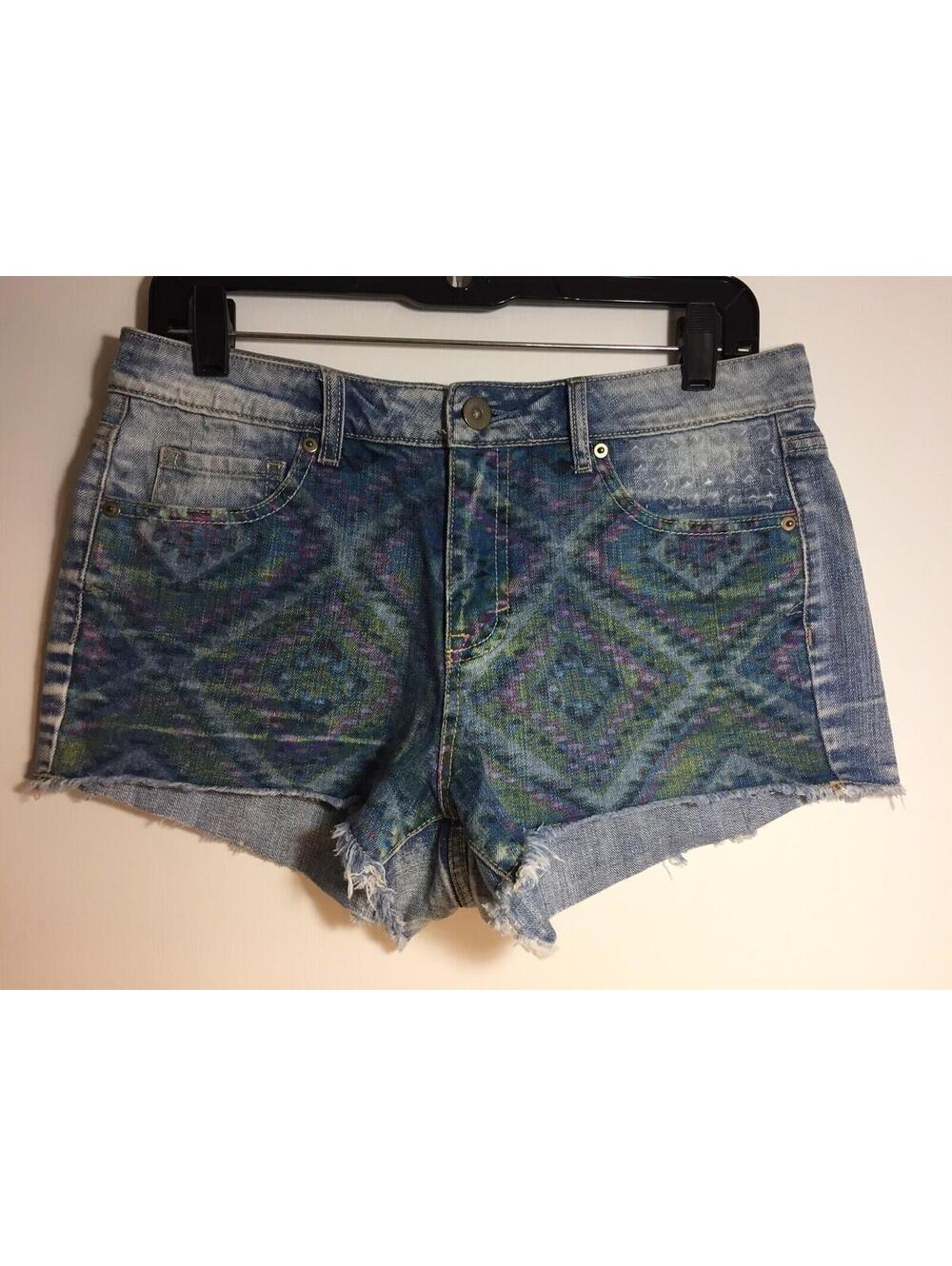 Bethany Mota High Rise Shorty Blue Jean Shorts Womens 8 Aztec Pattern Studs